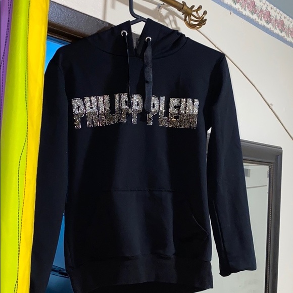 Sweater - Picture 3 of 3